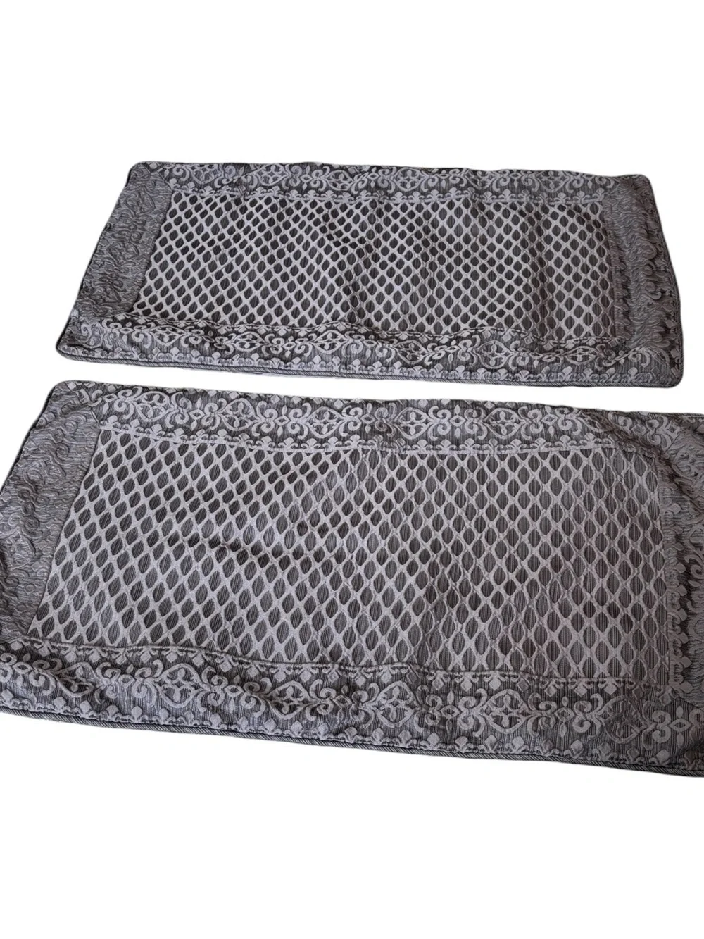 2 J Queen New York Modern Pillow Shams King Gray Charcoal Geometric Honeycomb
